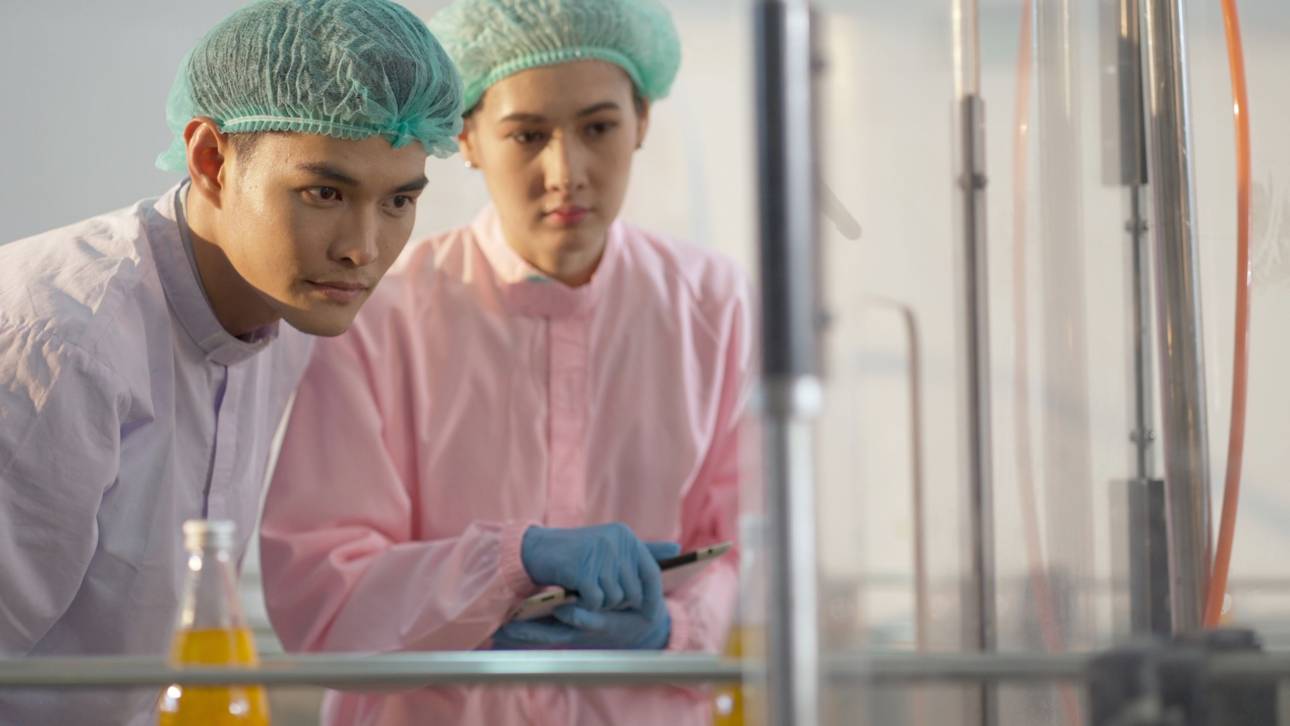 An SQF Practitioner checks to see if the GMPs set forth by their HACCP plan are being followed.